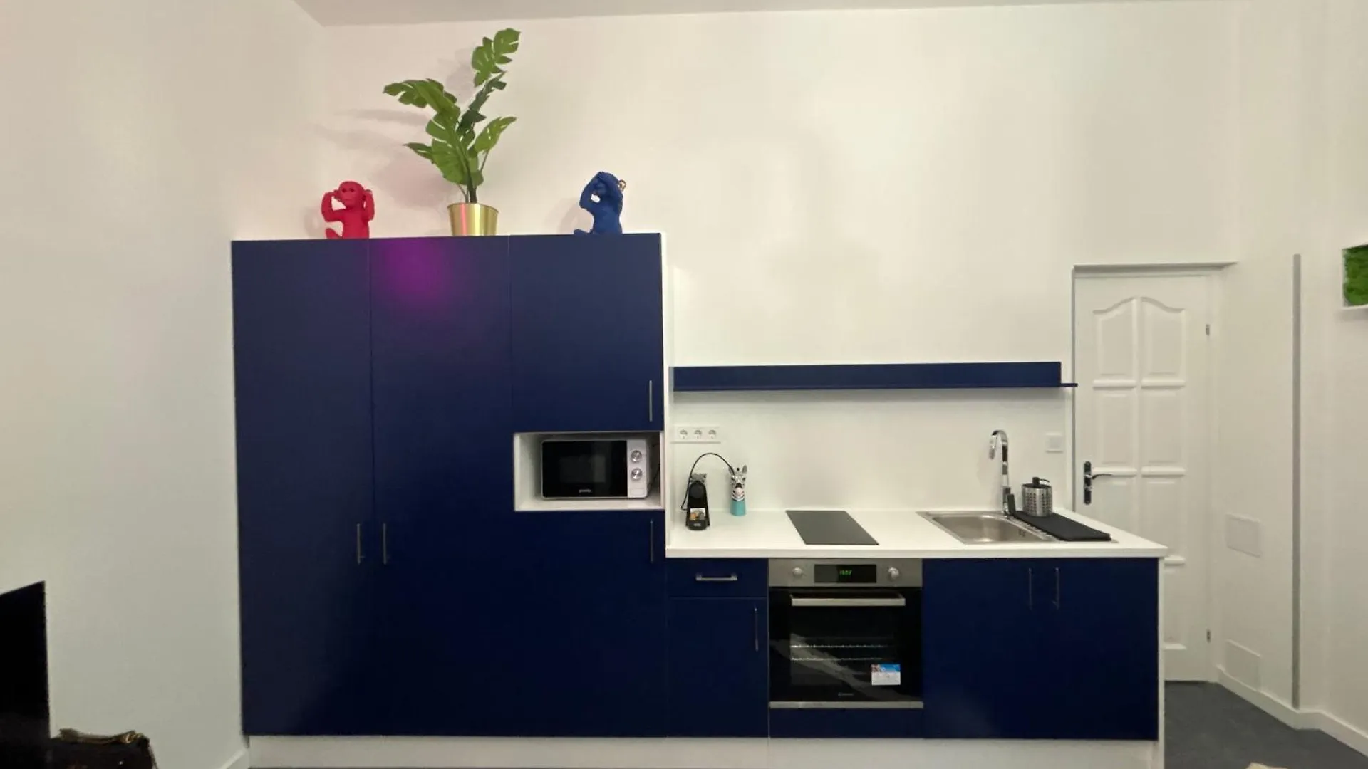 Bp-Est Corvin Apartment Budapest Hungary